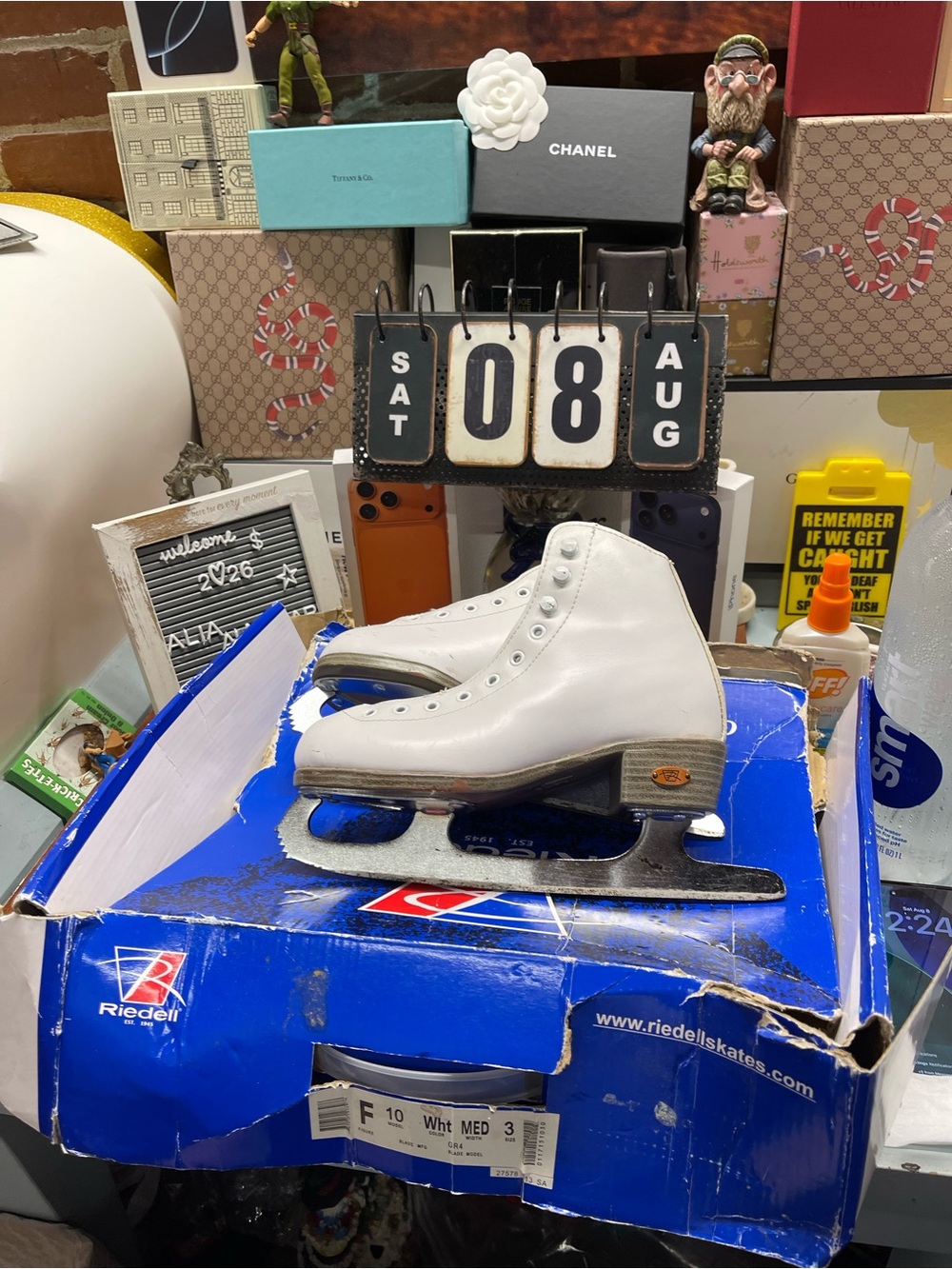 Kids ice skates